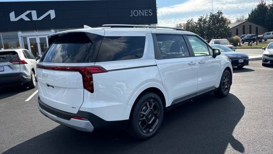 2025 Kia Carnival