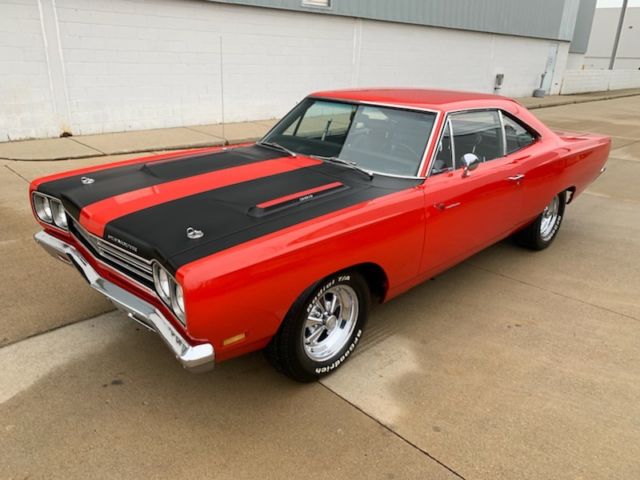 1969 plymouth roadronner 383 cid automatic fuel injected!! not a chevy pontiac