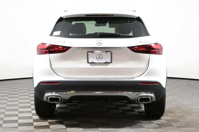 2025 mercedes-benz gla 250 base 4matic