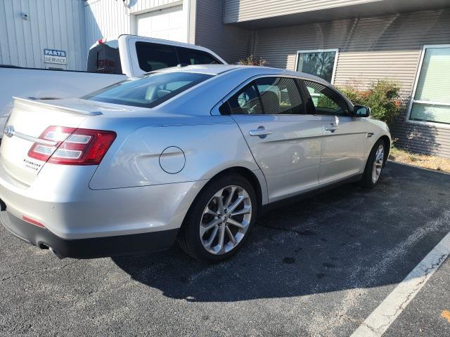 2014 ford taurus limited