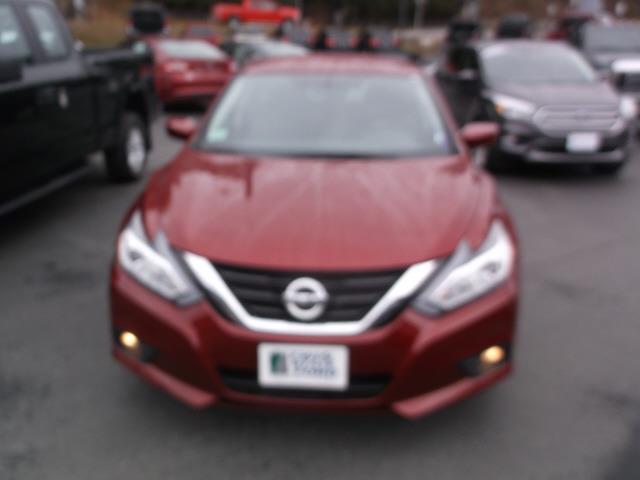 2017 nissan altima 2.5 sv 2.5 sv 4dr sedan for sale in johnsbury, vermont