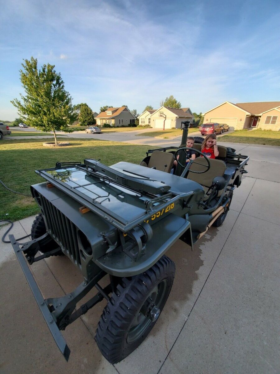 1942 jeep willys green 4wd manual green