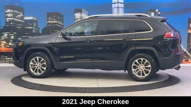 2021 jeep cherokee latitude lux
