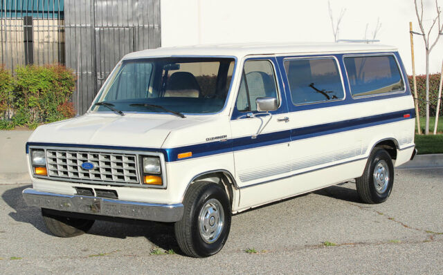 california original, 1989 ford e150, club wagon, two owner, 100% rust free