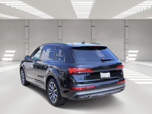 2023 audi q7 45 premium plus