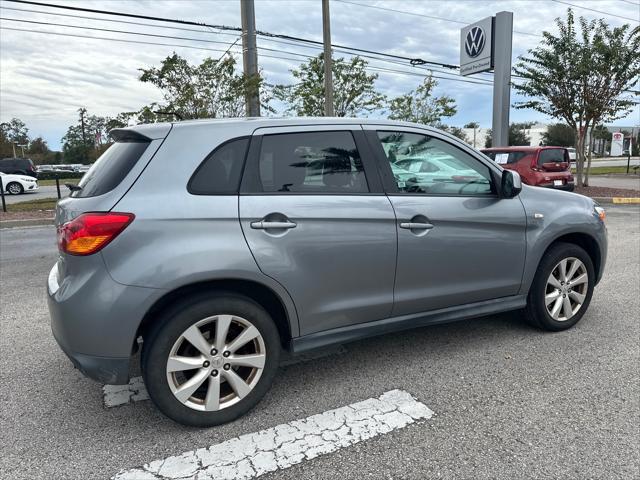 2013 mitsubishi outlander sport es