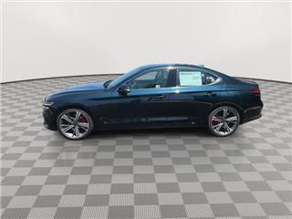 2025 Genesis G70 2.5t standard