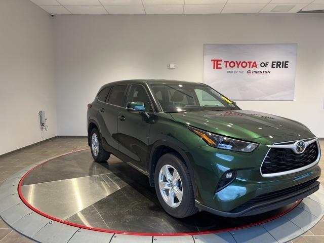 2023 toyota highlander l