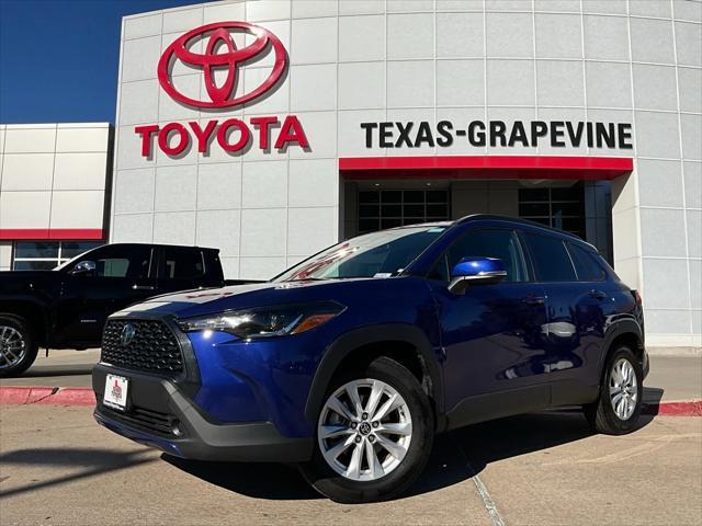 2024 toyota corolla cross le