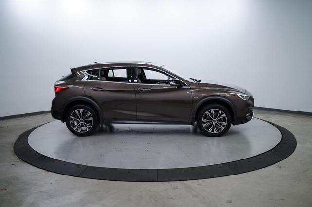 2018 infiniti qx30 premium