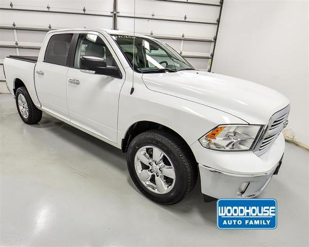2017 ram ram pickup 1500 slt 4x4 slt 4dr crew cab 5.5 ft. sb pickup for sale in omaha, nebraska