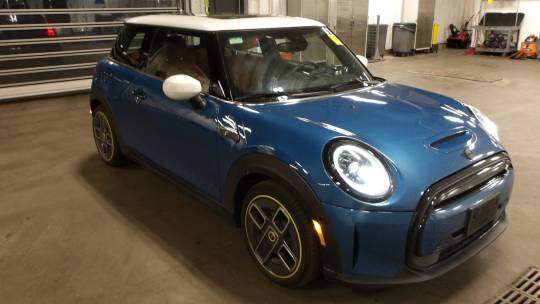 2023 Mini Hardtop