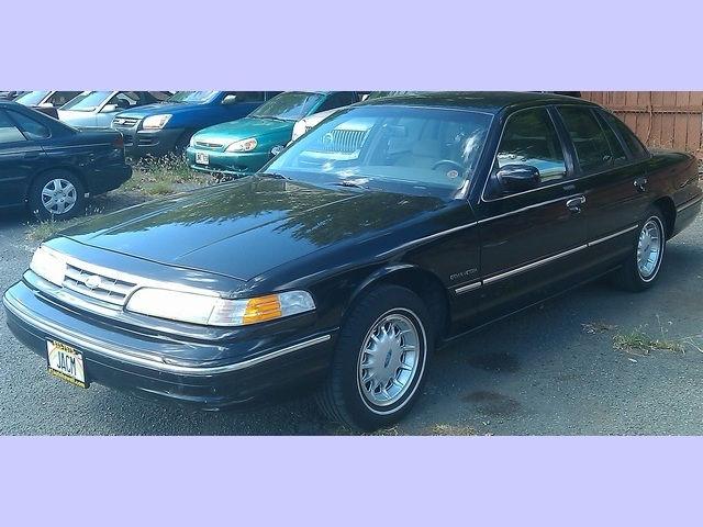 1995 ford crown victoria lx for sale in honolulu, hawaii