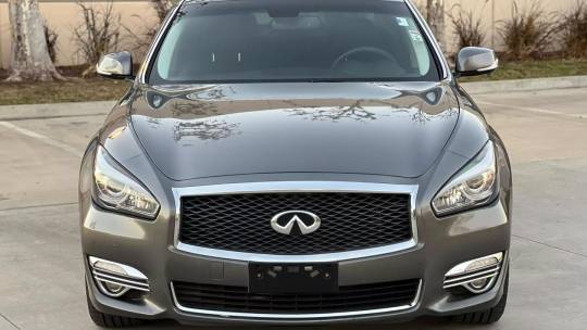 2018 Infiniti Q70