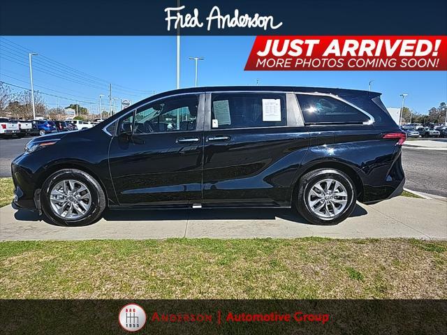2022 toyota sienna xle 8 passenger