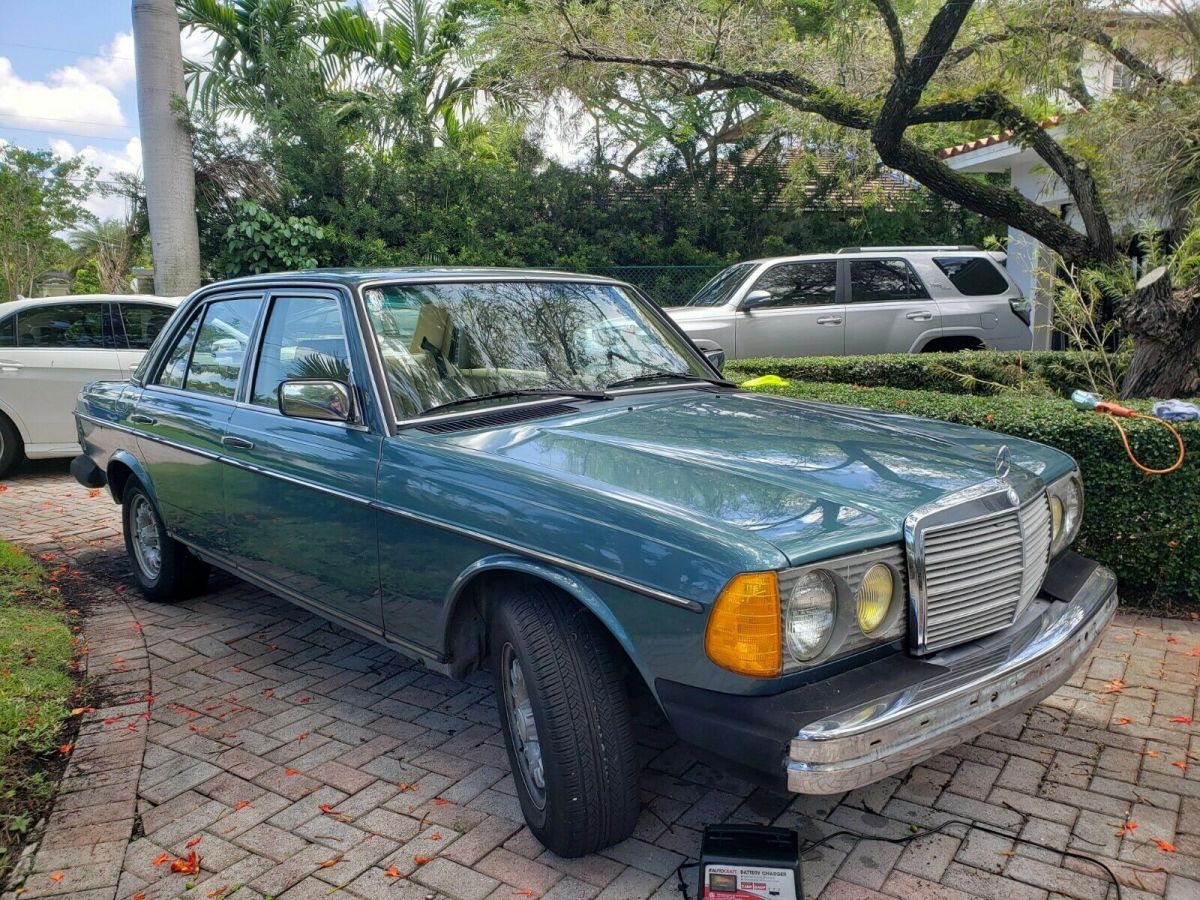 1985 mercedes-benz 300-series d