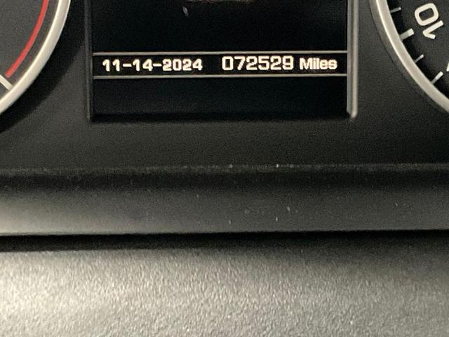 2015 land rover lr4 base