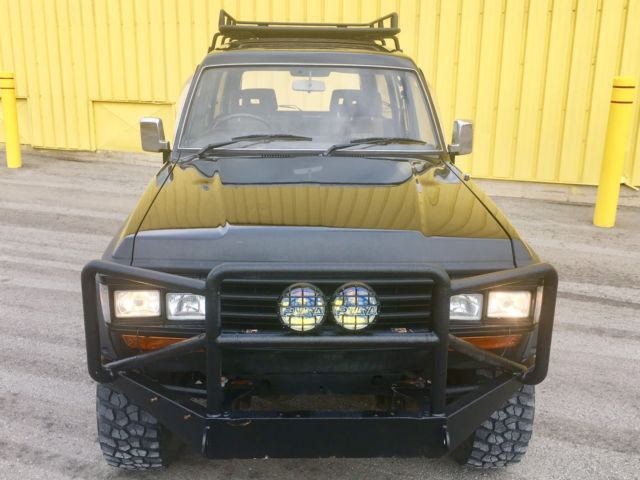 1989 toyota land cruiser hj61 5 speed turbo diesel mint frame no rust winch
