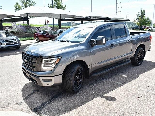 2023 nissan titan sv