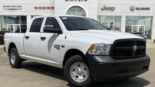 new 2024 ram 1500 classic tradesman quad cab 6'4" box 4wd