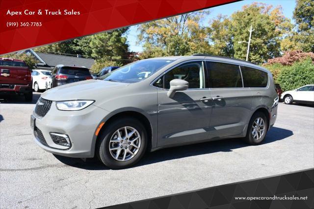 2022 chrysler pacifica touring l