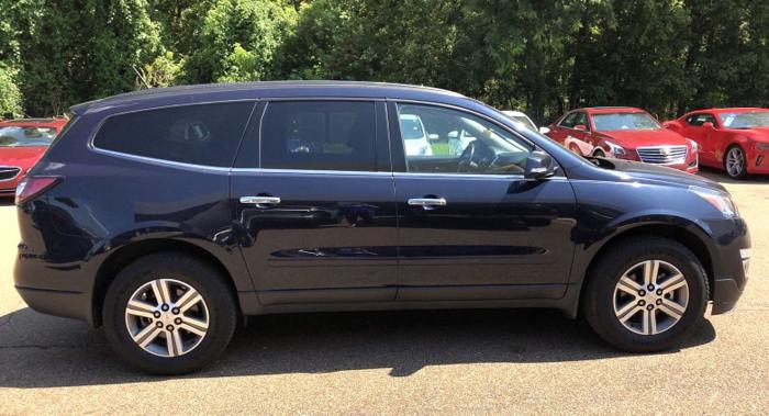 used 2017 chevrolet traverse fwd lt w/ 1lt vicksburg, ms 39180 for sale in vicksburg, mississippi
