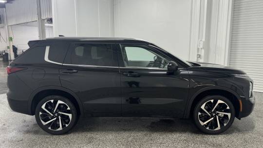 2024 Mitsubishi Outlander