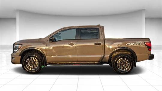 2024 Nissan Titan