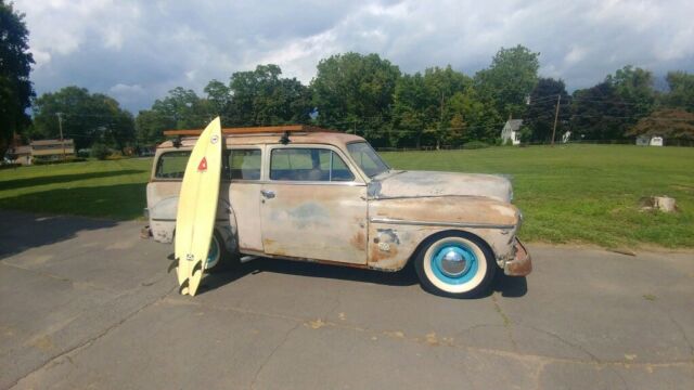 1950 plymouth surburban surf wagon