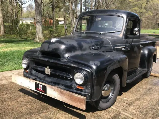 international 100 truck