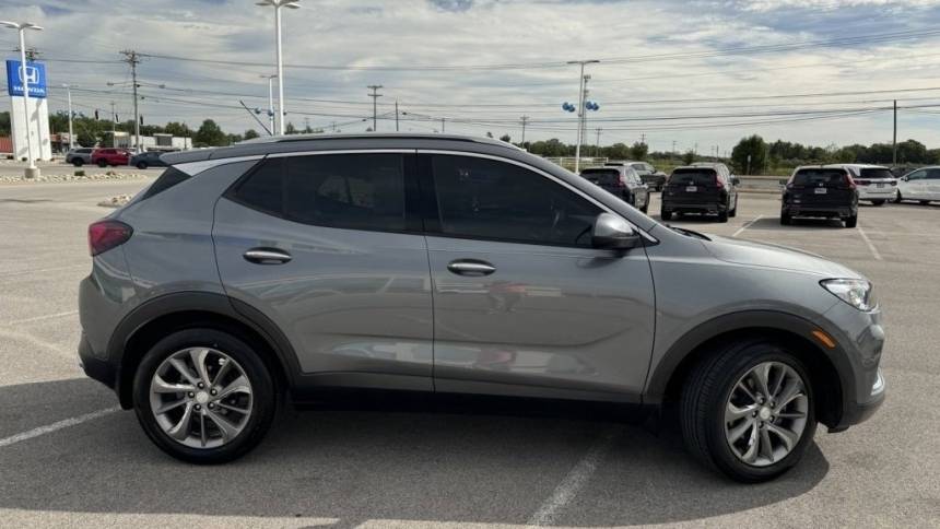 2022 buick encore gx essence