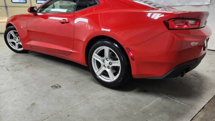 2018 chevrolet camaro lt