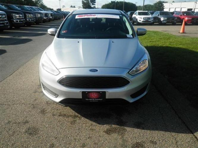 2015 ford focus se se 4dr hatchback for sale in cranston, rhode island