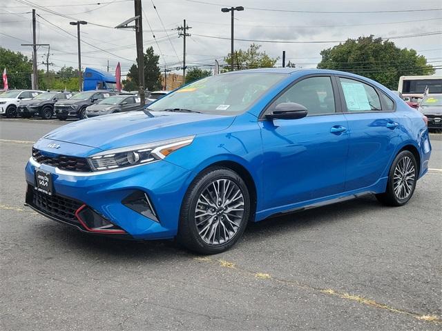 2022 kia forte gt-line