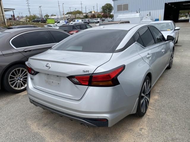2020 nissan altima 2.5 sr