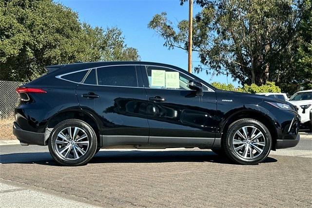 2021 toyota venza le