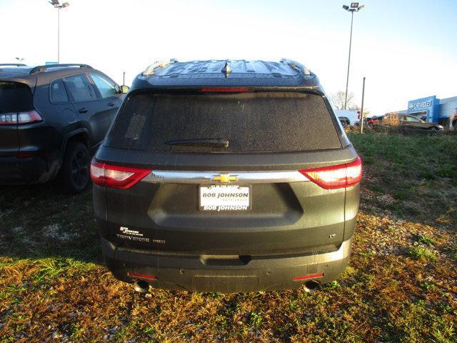 2018 chevrolet traverse lt cloth
