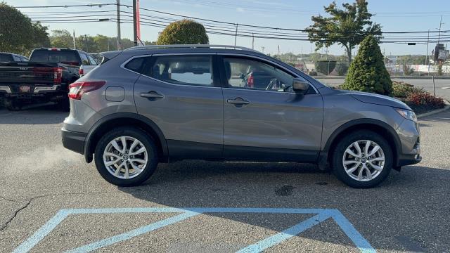 2022 nissan rogue sport sv