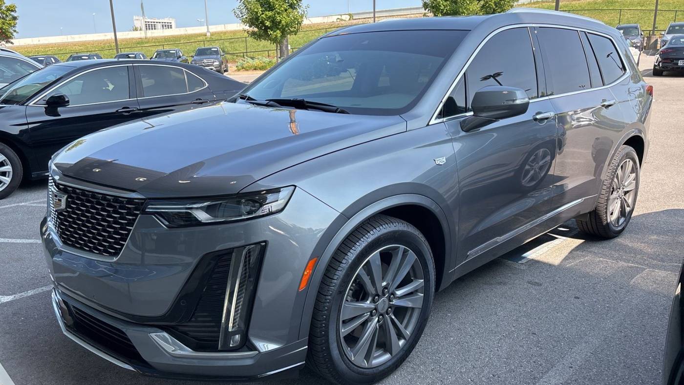 2022 cadillac xt6 premium luxury
