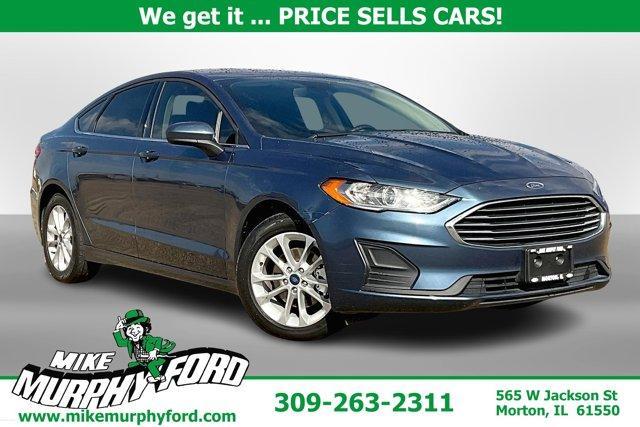 2019 ford fusion se