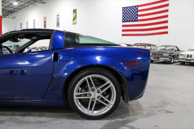 2005 chevrolet corvette base