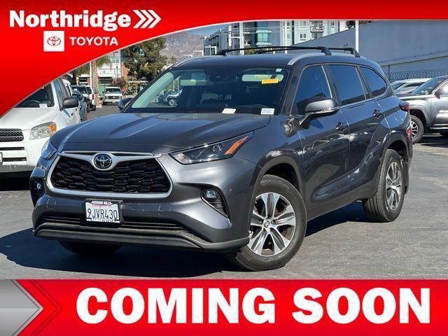 2023 toyota highlander xle