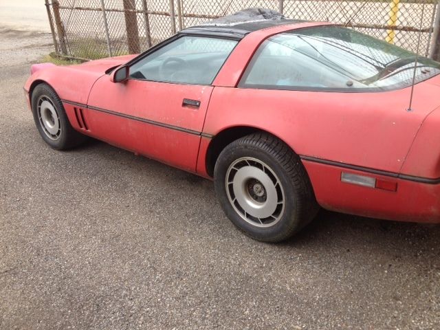 1985 corvettetrack days car or parts car no title. sold on bill of sale
