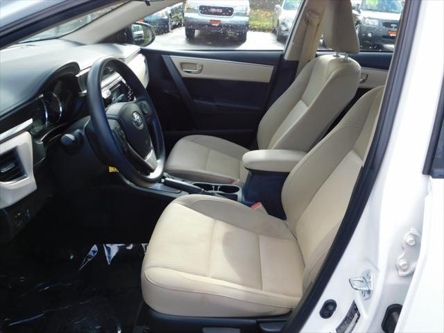 2014 toyota corolla le