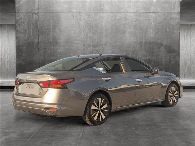 2022 nissan altima 2.5 sv