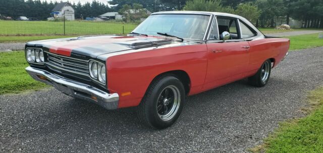 1969 plymouth road runner 383 - auto - air grabber
