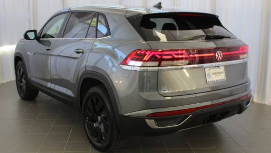 2025 Volkswagen Atlas Cross Sport