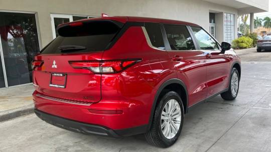2024 Mitsubishi Outlander