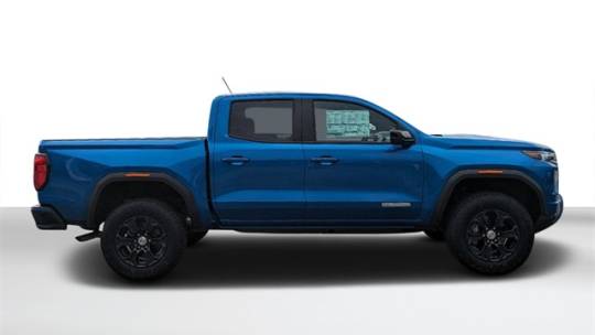 2024 GMC Canyon