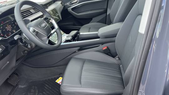 2024 Audi Q8 e-tron